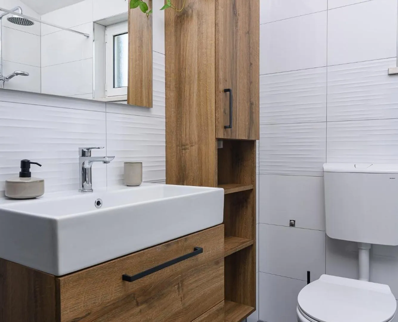 Apartments Eva Трогир 0*,  Хорватия